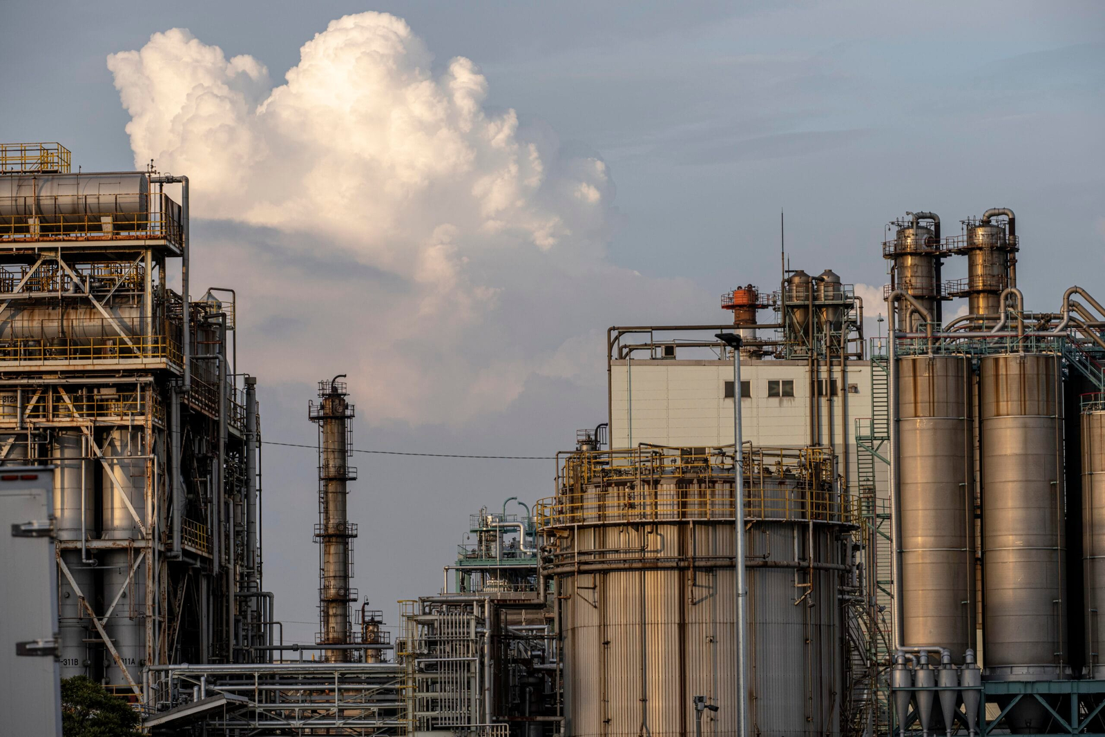 environmental pollution industry exterior daylight 1 scaled
