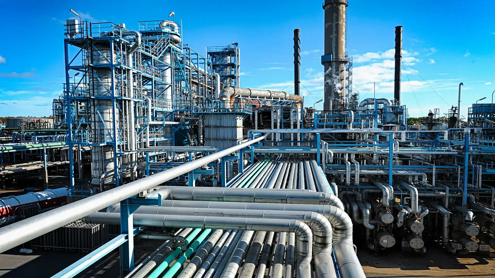 Pipeline Construction Qatar — North Field Gas Pipeline Supplier — Valiol Trading Doha